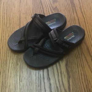 SKETCHERS SANDALS